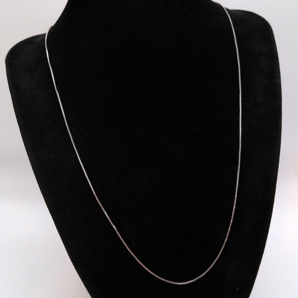Sterling Silver 925 Italy Minimalist Long Box Chain Necklace 21in 0.7mm 1.61g